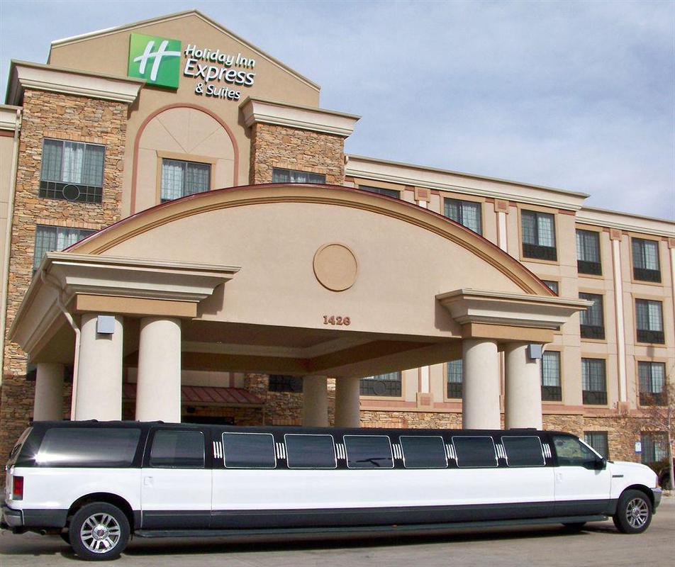 Holiday Inn Express Hotel & Suites Fort Collins By Ihg Zewnętrze zdjęcie