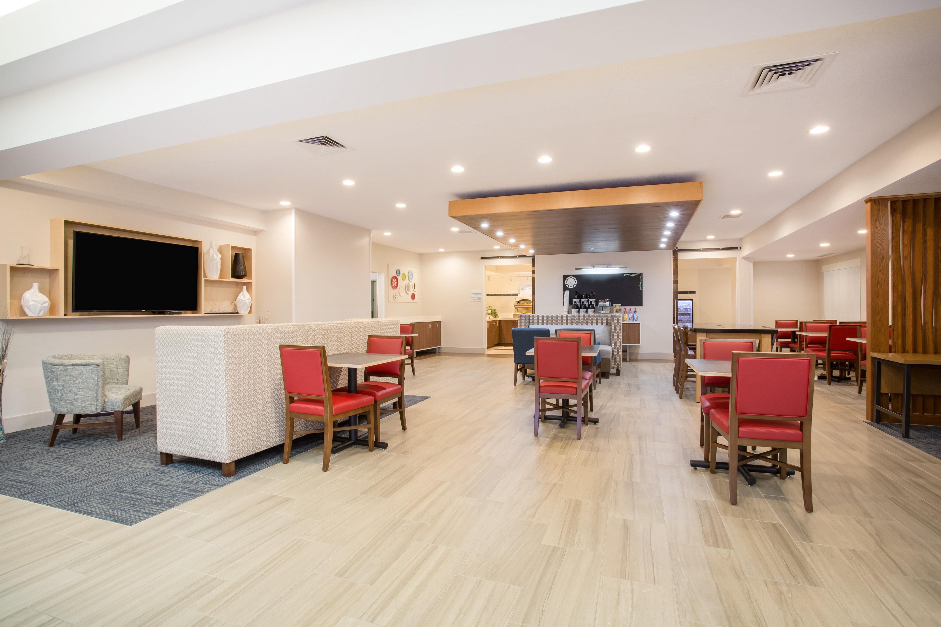 Holiday Inn Express Hotel & Suites Fort Collins By Ihg Zewnętrze zdjęcie