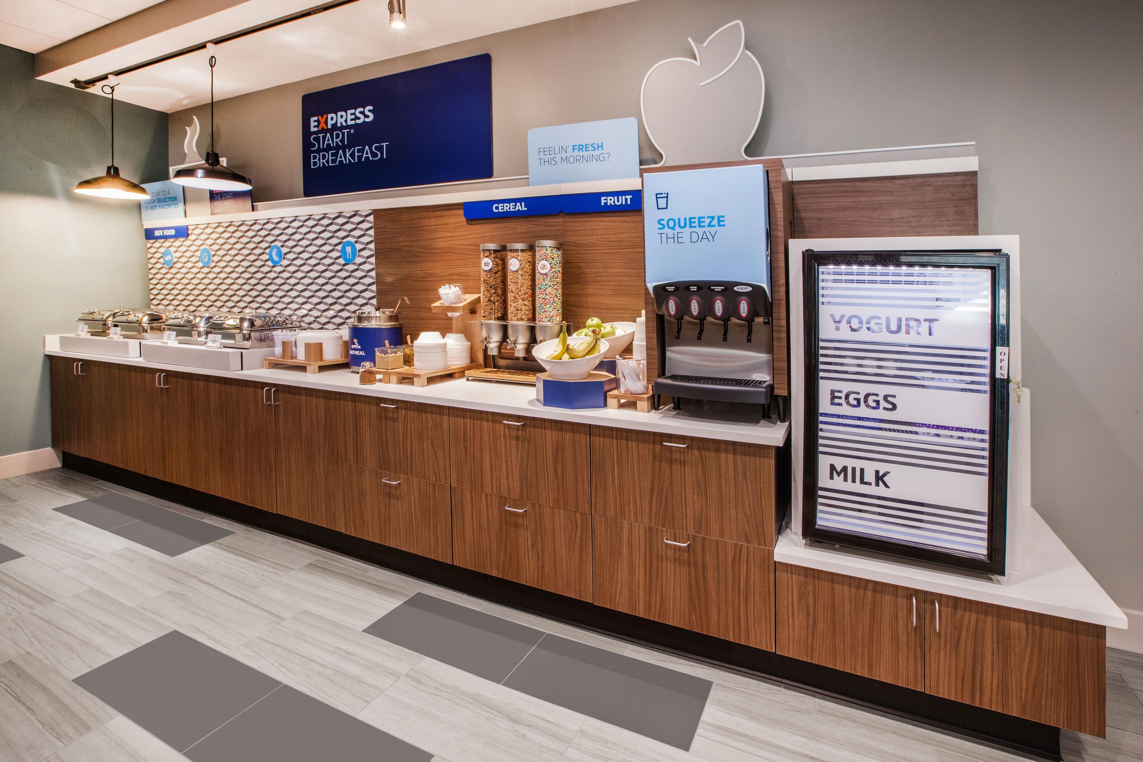 Holiday Inn Express Hotel & Suites Fort Collins By Ihg Zewnętrze zdjęcie