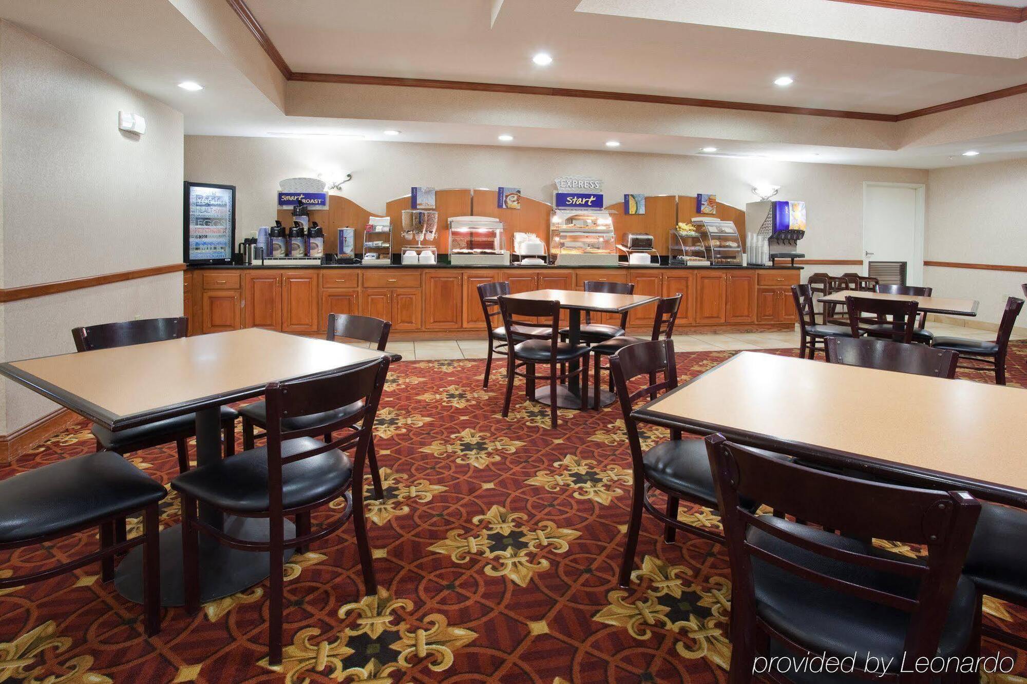 Holiday Inn Express Hotel & Suites Fort Collins By Ihg Zewnętrze zdjęcie